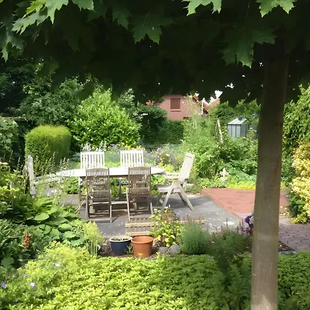Luettje Huus 2 Vakantiehuis Hage