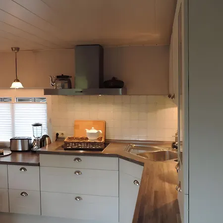Luettje Huus 2 * Hage