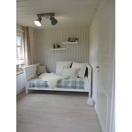 Vakantiehuis Luettje Huus 2 Hage